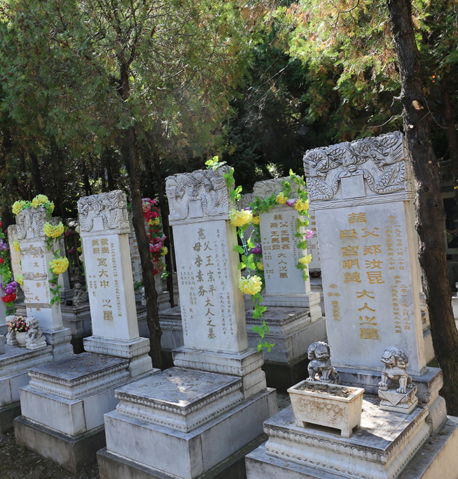 凤凰山陵园墓型图