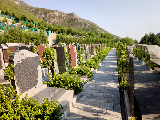 昌平桃峰陵园墓地