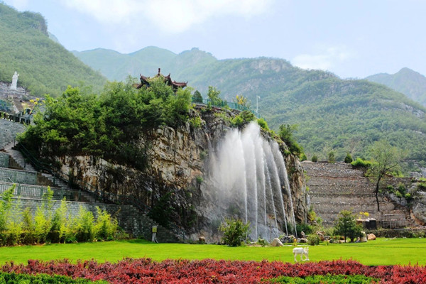 桃峰陵园绿地景观