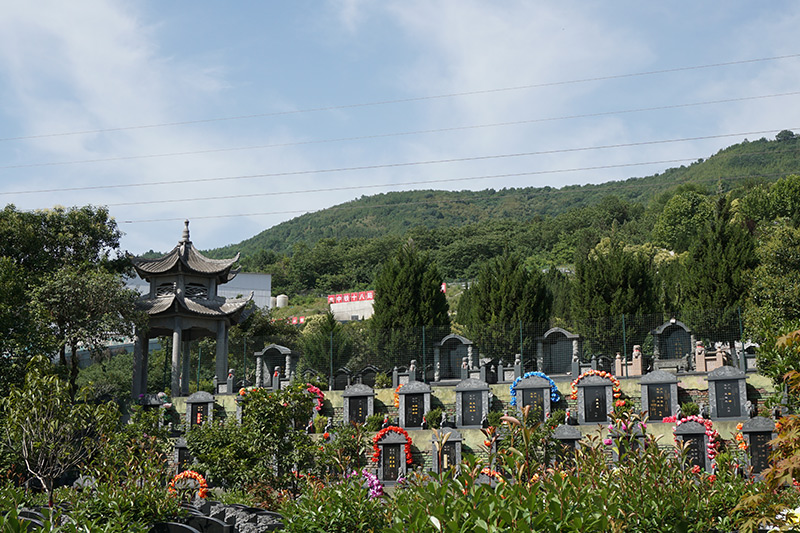 汉陵墓园墓区景观